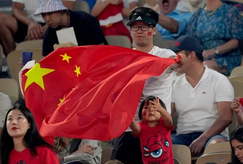 体育粉丝团体合影留念